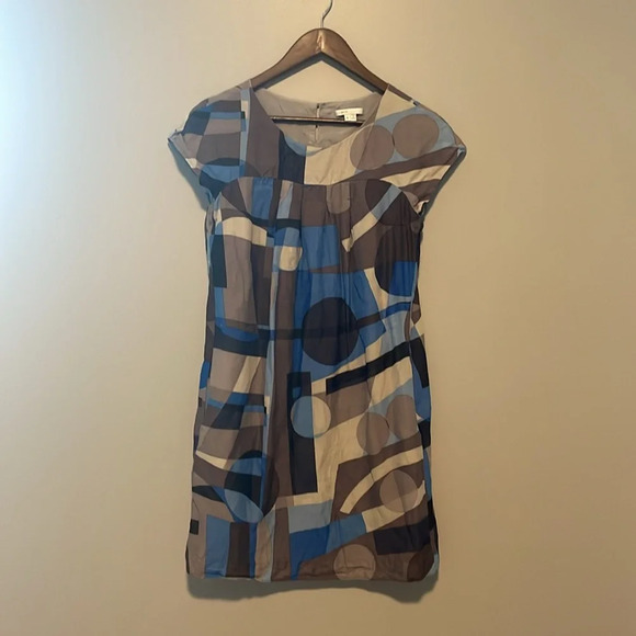 Vince cap sleeve dress size 6 with pockets - Picture 10 of 13